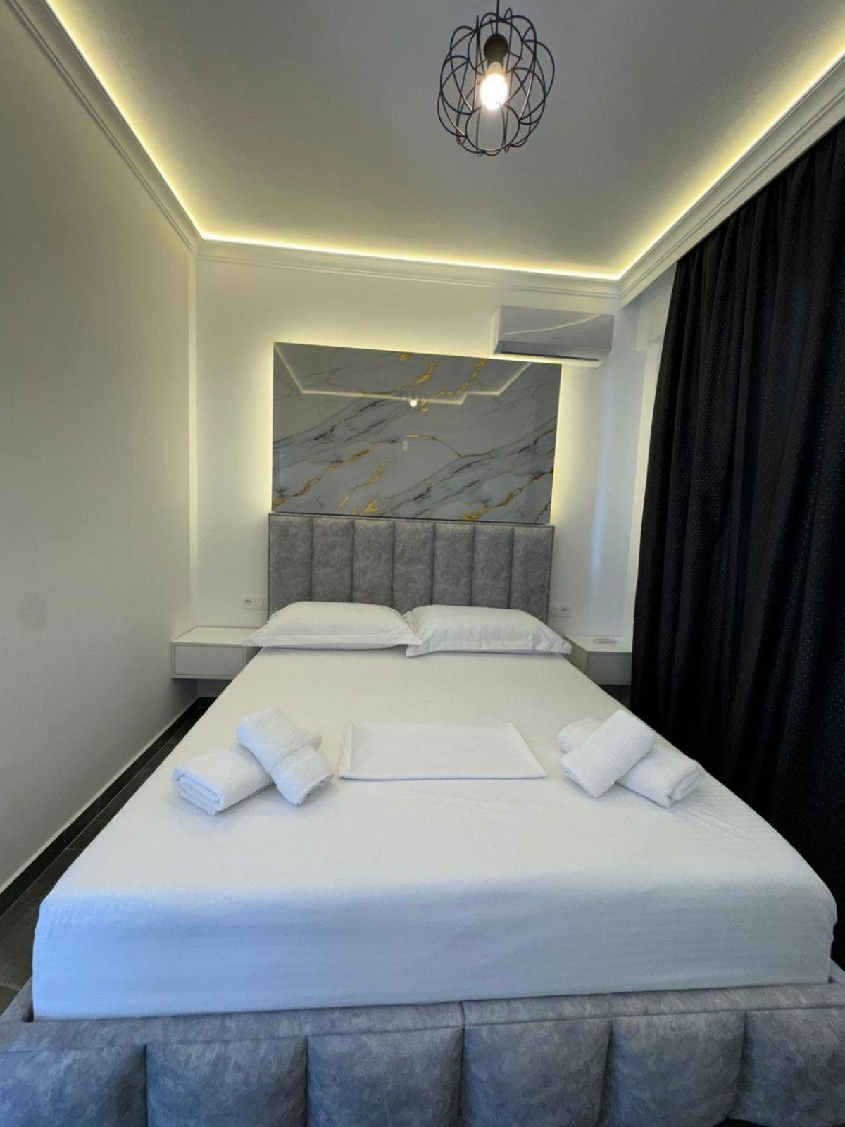 Noya Suites Sr Sarandë Exterior foto